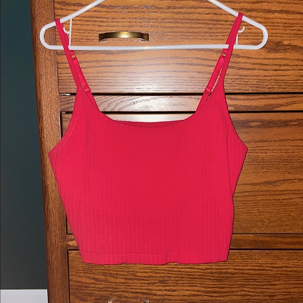 Old Navy Red Ribbed Cami Ultra Crop Top- size L